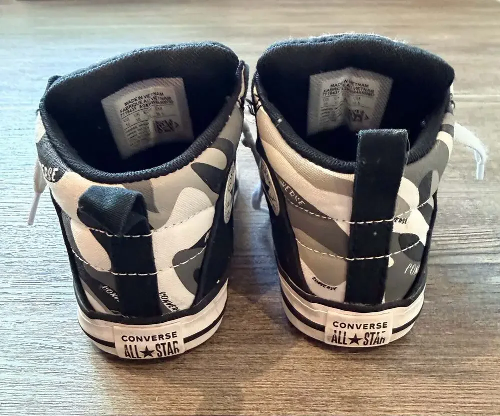 Converse Chuck Taylor All Star Street Mid Black Camo Infant Sneakers Size 10